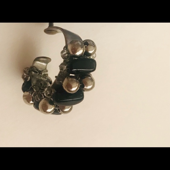 Screw Back Earrings Silver Color & Black Beads Handmade by Artist Original Owner - Picture 12 of 16